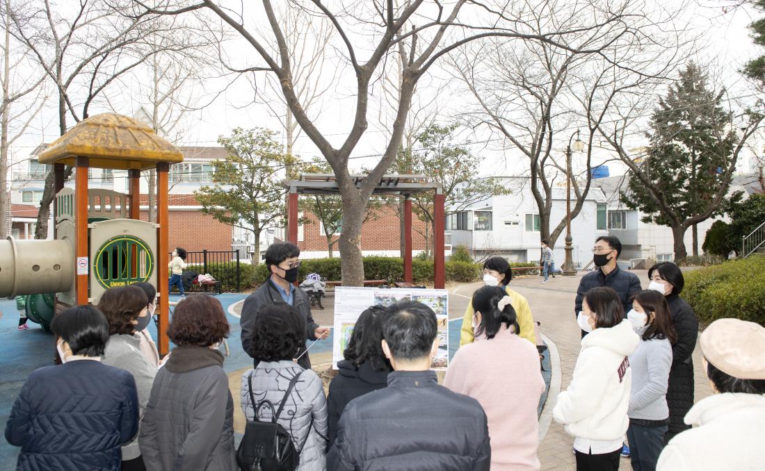 20220214_역점사업 현장 방문-세대공감 녹색공원 조성_18.jpg