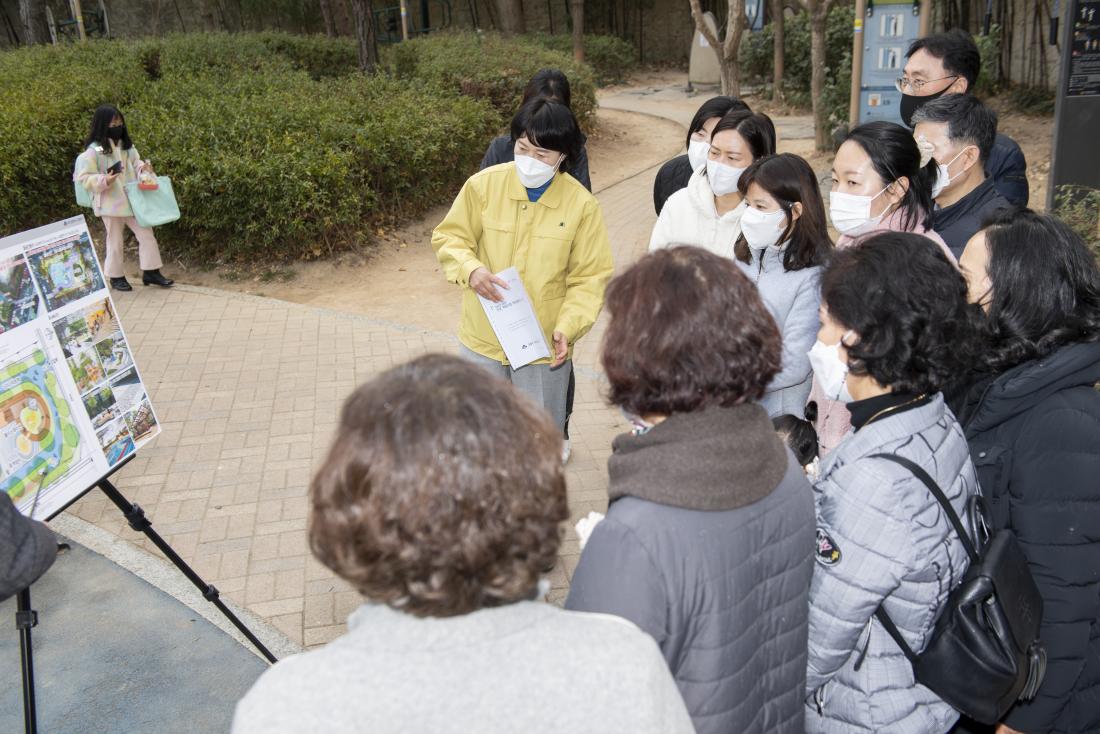 20220214_역점사업 현장 방문-세대공감 녹색공원 조성_16.jpg