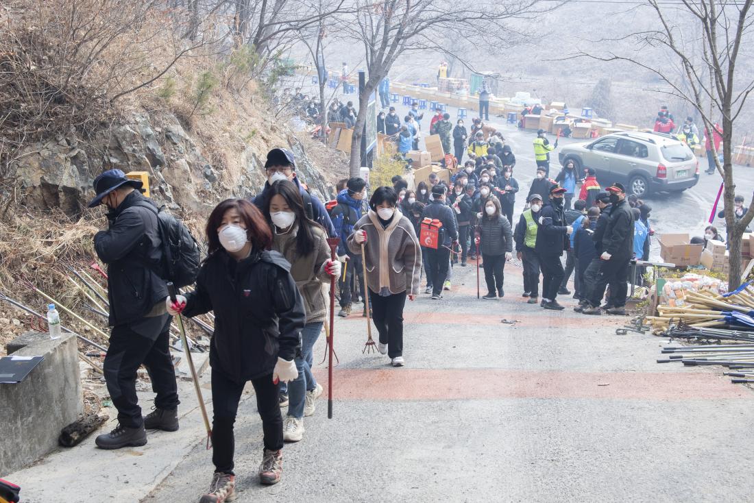 20220307_아홉산 산불 진압_46.jpg