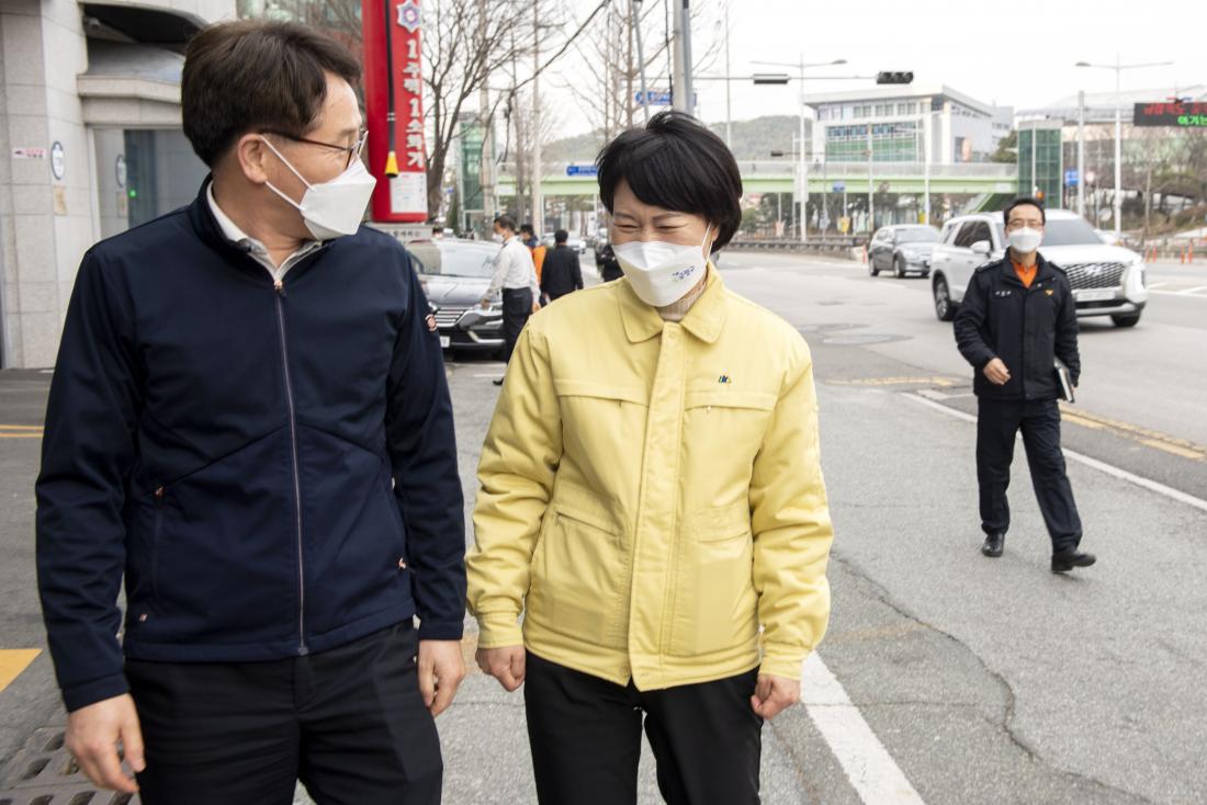 20220310_금정소방서 격려 방문_4.jpg