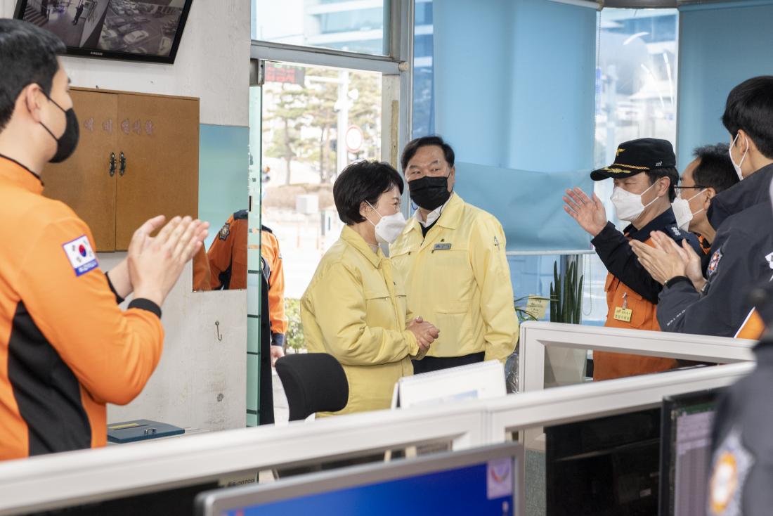 20220310_금정소방서 격려 방문_3.jpg
