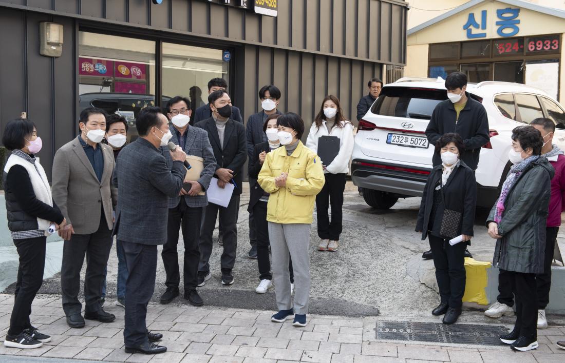 20220323_주민과의 대화 건의사항 현장 방문(서2동)_11.jpg