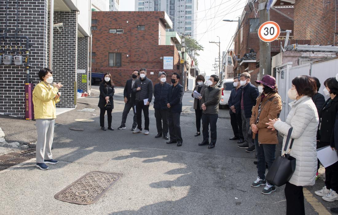 20220323_주민과의 대화 건의사항 현장 방문(부곡2동)_12.jpg