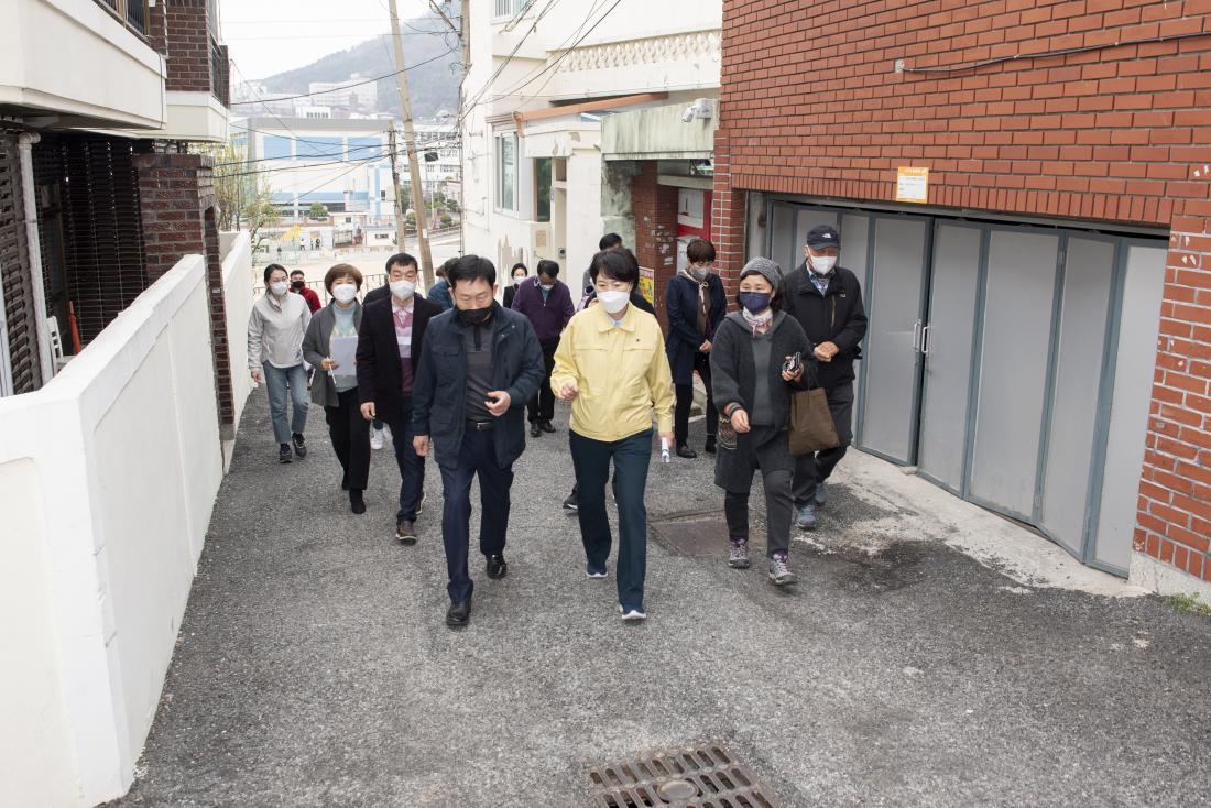 20220325_주민과의 대화 건의사항 현장 방문(부곡4동)_19.jpg