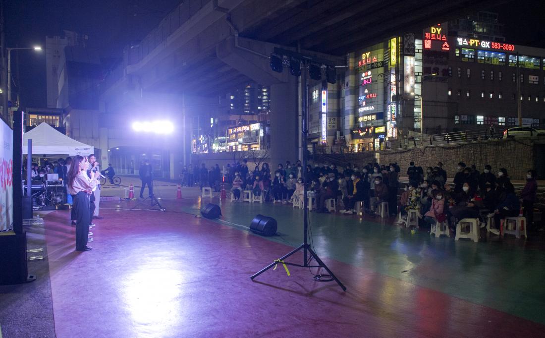 20220325_산책길 버스킹_7.jpg