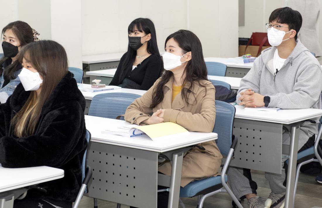 20220330_'디지털 마케팅 인재양성 프로젝트 뎀!뎀!뎀!'_10.jpg