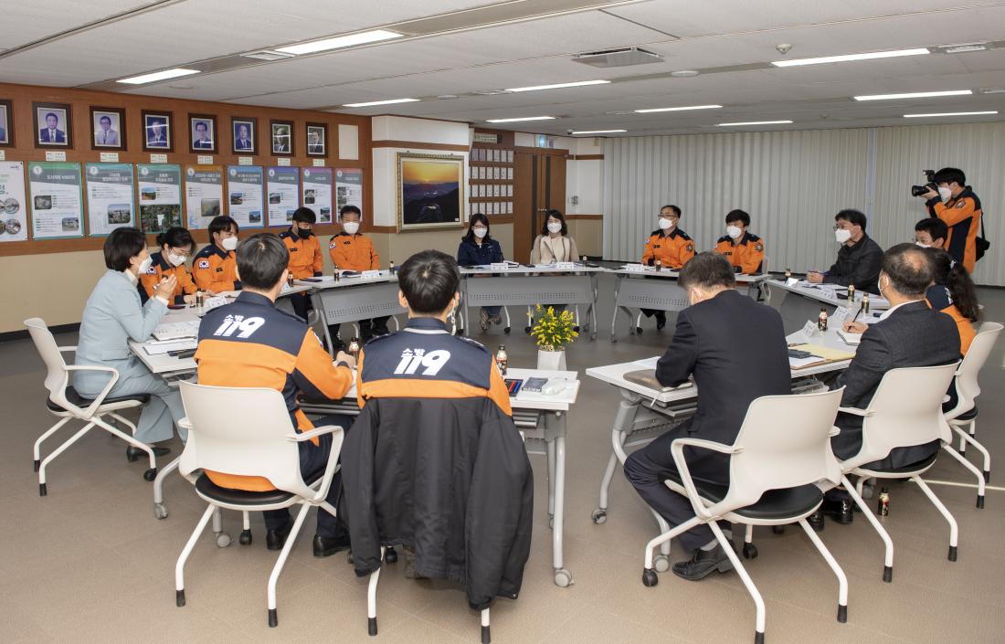 20220401_금정소방서 직원과의 허심탄회 간담회_13.jpg