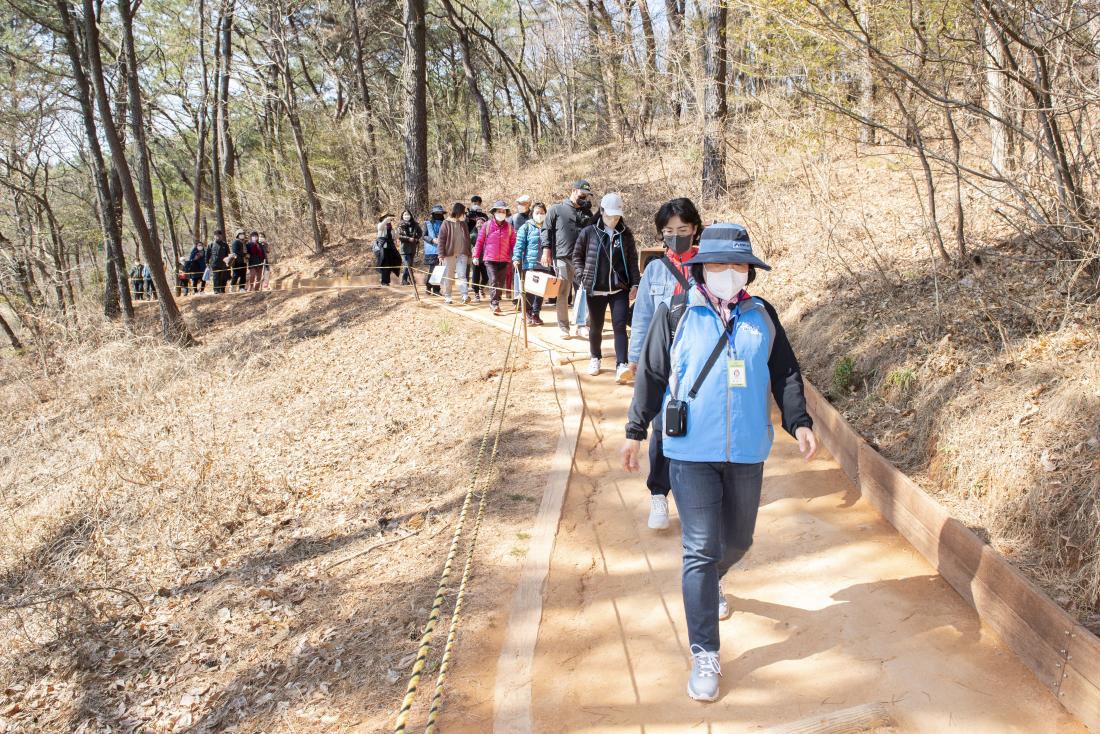 20220402_회동호 소풍여행 '숲과 몸'_12.jpg