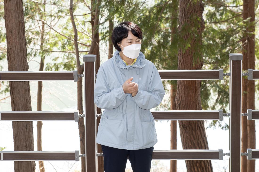 20220402_회동호 소풍여행 '숲과 몸'_4.jpg