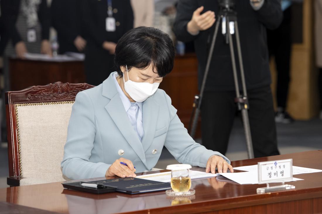 20220414_전주 거치형 전기차 충전소 설치 시범사업 업무협약식_4.jpg