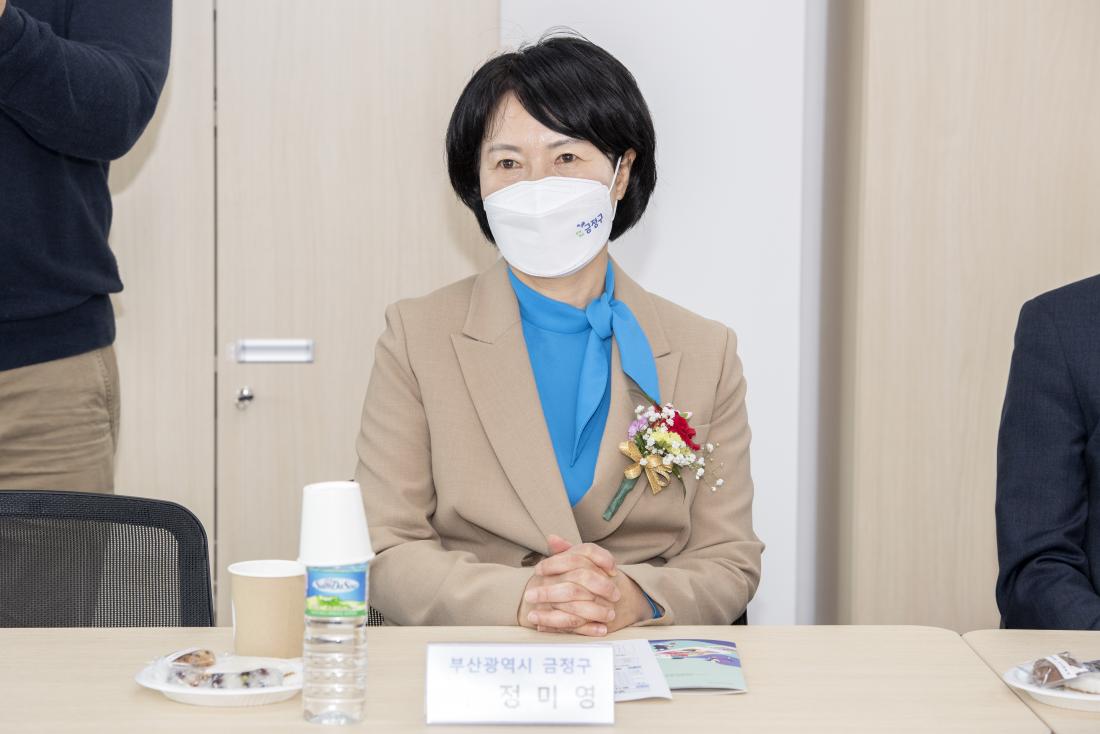 20220422_부산서동의류제조지원센터 개관식_4.jpg