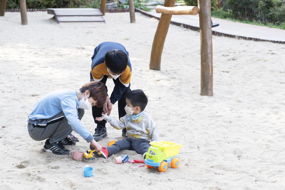 20220415_남산공원 생태 놀이터_6.jpg