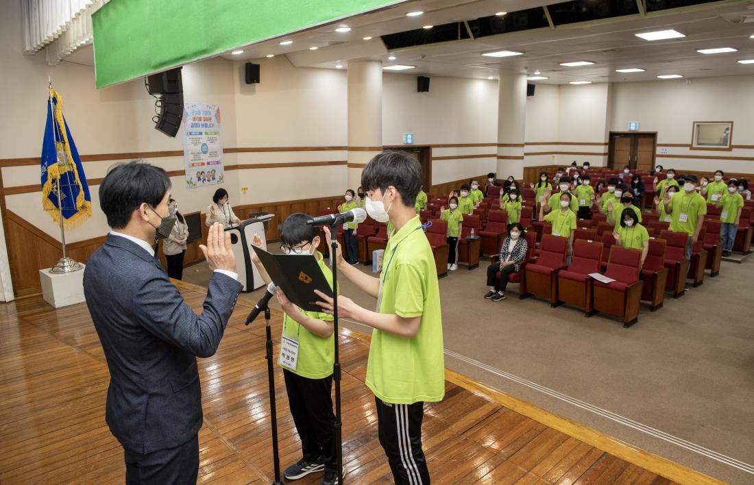 20220514_금정구 어린이 청소년의회 의원 위촉식_60.jpg
