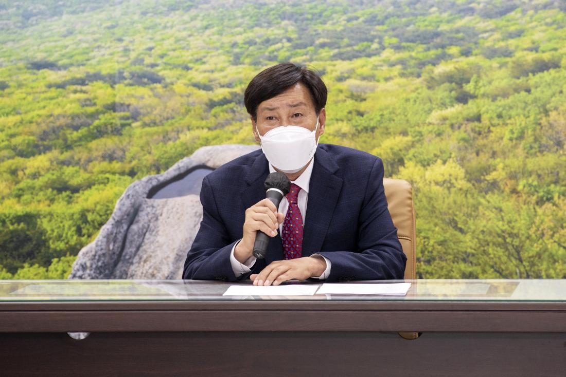 20220701_민선8기 김재윤 금정구청장 사무 인계인수서 서명_12.jpg