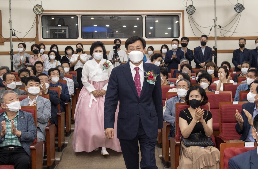 20220701_민선8기 김재윤 금정구청장 취임식_5.jpg