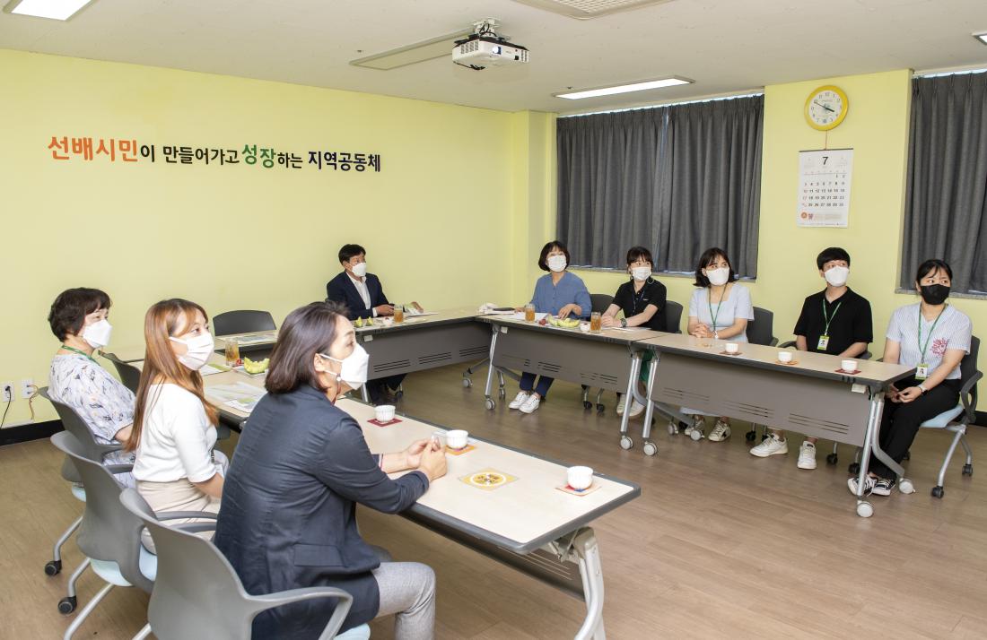 20220706_금정구 노인복지관 방문_1.jpg