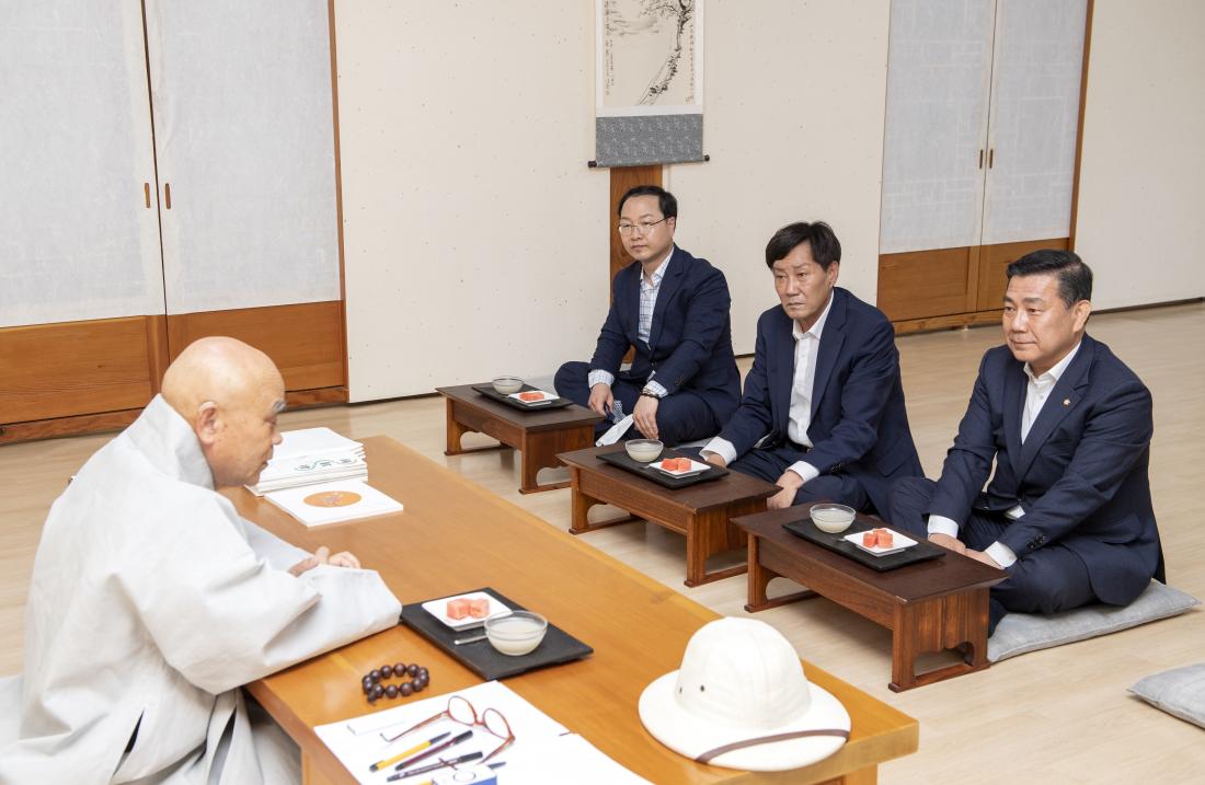 20220708_범어사 방문_6.jpg