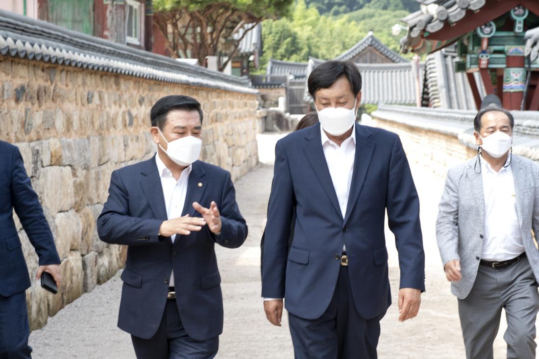 20220708_범어사 방문_11.jpg