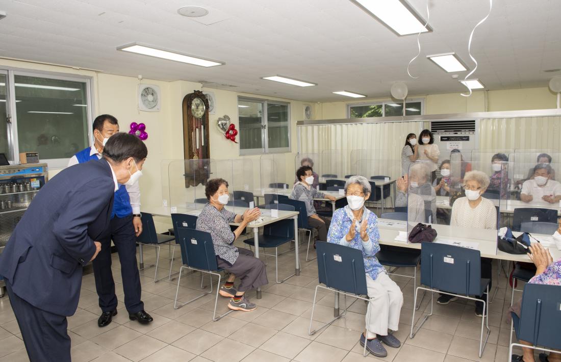 20220719_바르게살기운동협의회 삼계탕 나눔 행사_6.jpg