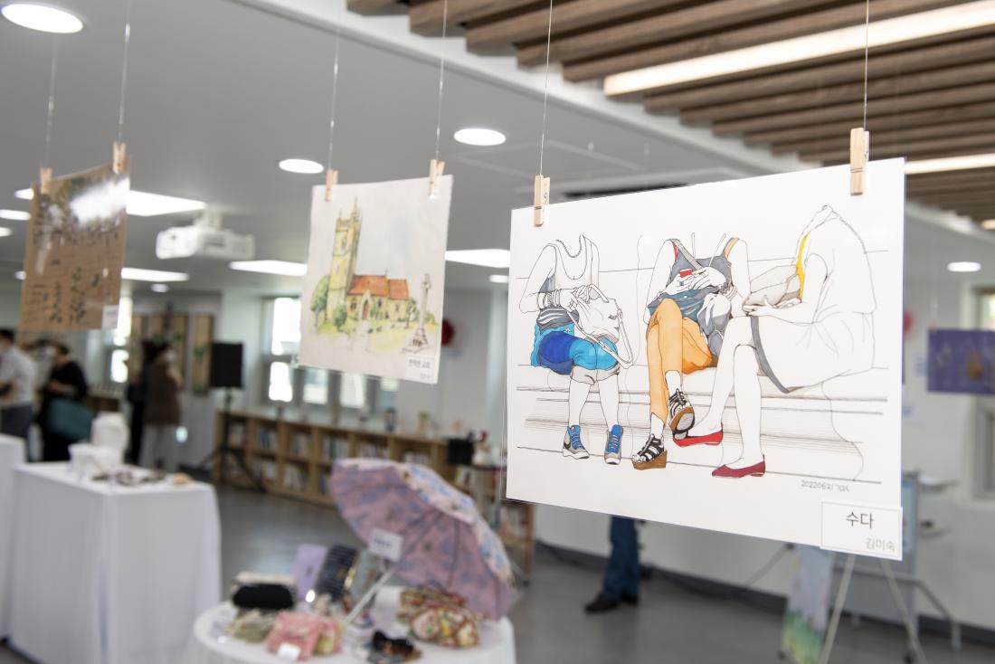 202200720_배움에 빠지다' 평생학습 수강생 작품전_19.jpg