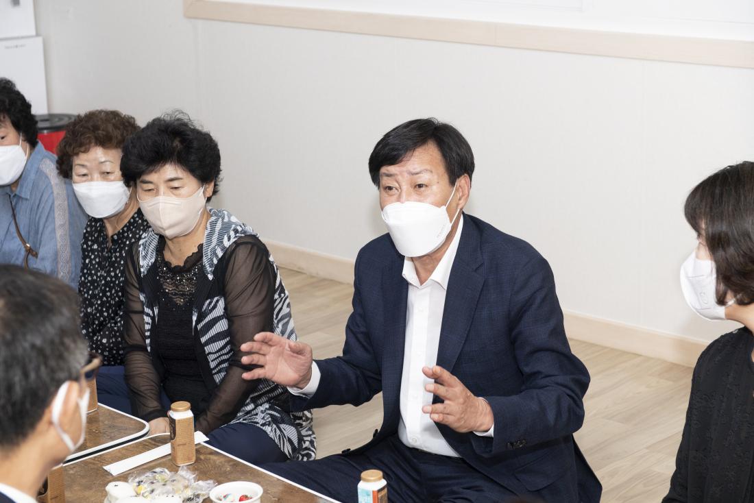 20220819_폭염대비 무더위쉼터(경로당) 방문 및 격려_6.jpg