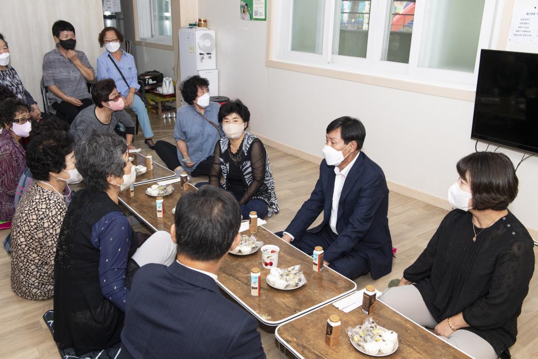 20220819_폭염대비 무더위쉼터(경로당) 방문 및 격려_5.jpg