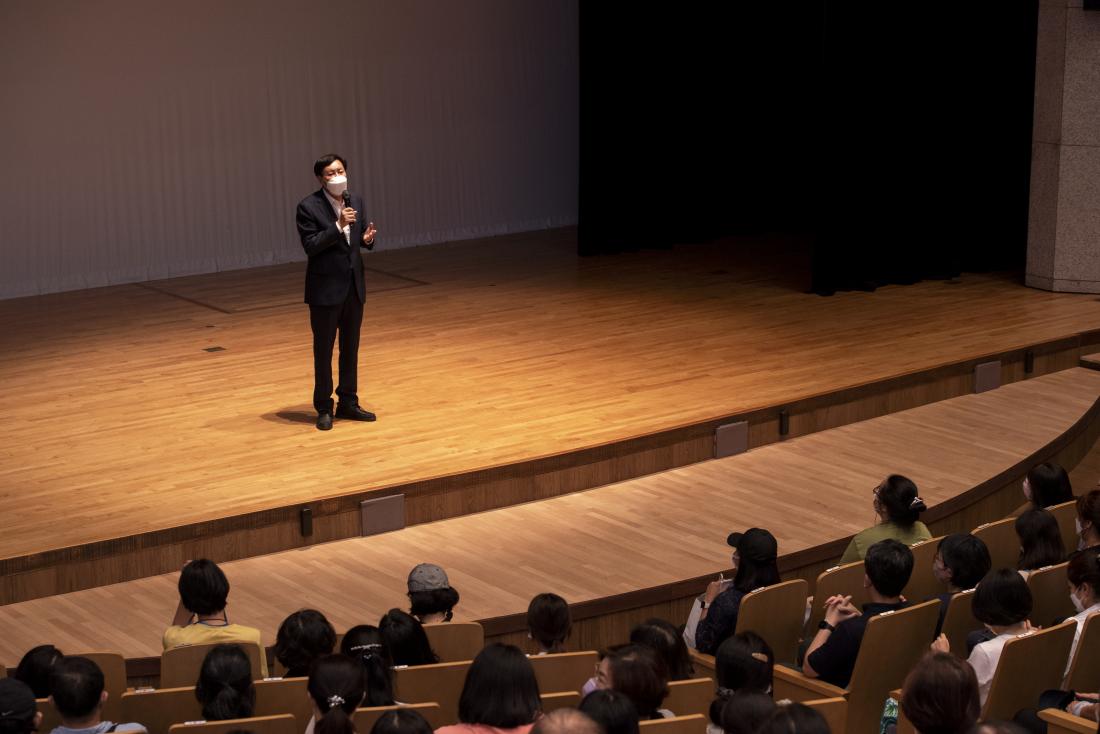 20220819_금정 인문아카데미-정우철 전시해설가_5.jpg