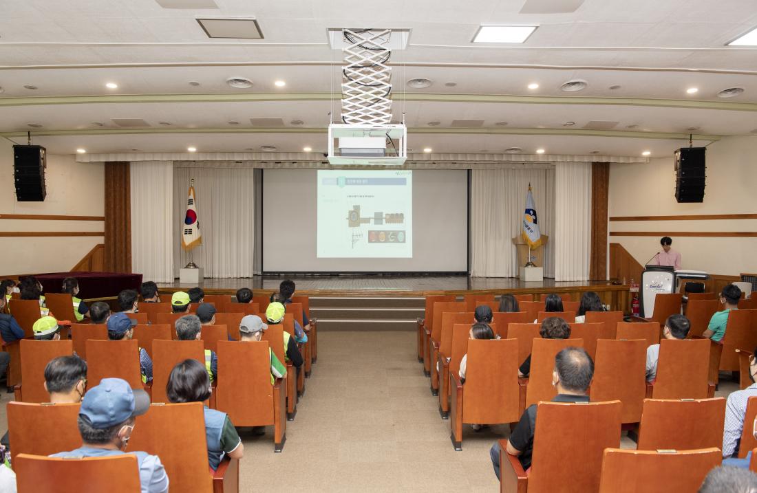20220915_2022년 3분기 금정구 종사자 안전보건 정기교육_13.jpg