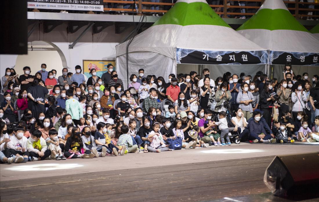 20220923_부산국제공연예술제 개막 공연_12.jpg