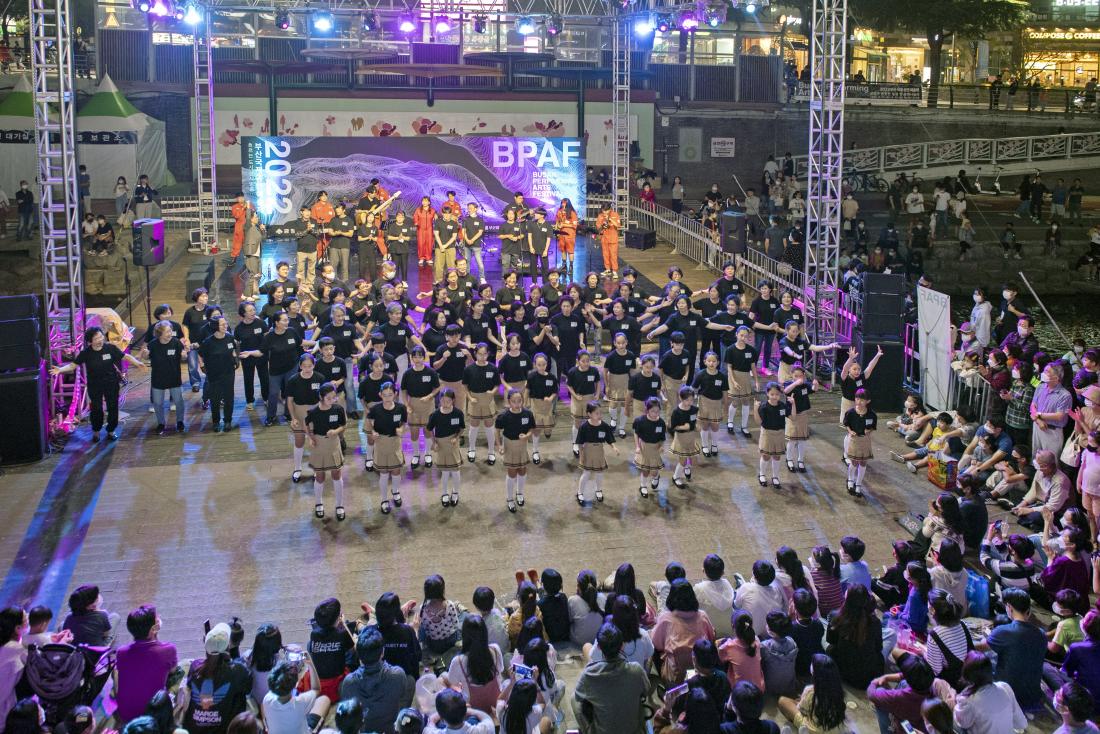 20220923_부산국제공연예술제 개막 공연_22.jpg