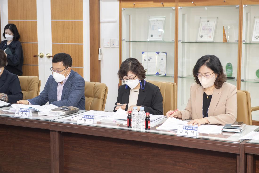 20221007_공약이행평가단 위촉 및 회의_21.jpg