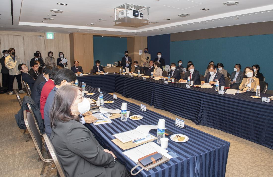 20221018_2022 다행복교육지구 기관장 간담회_7.jpg