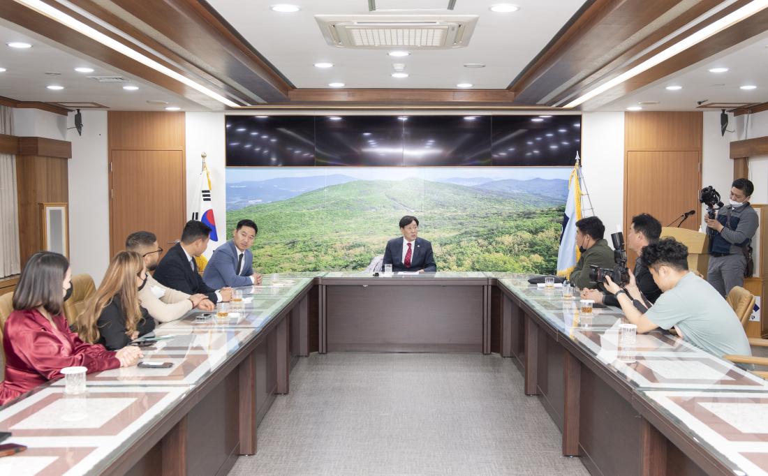 20221114_몽골 울란바토르 내 자치구 내방_1.jpg