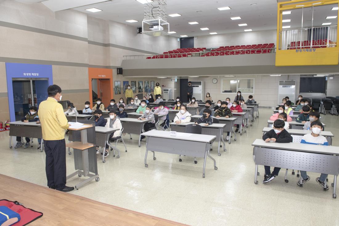 20221121_금양초등학교 재난안전 체험 교육_15.jpg