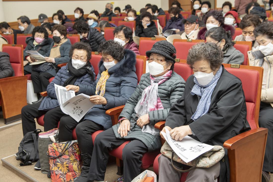 20221213_경로당 노인지도자 교육_8.jpg