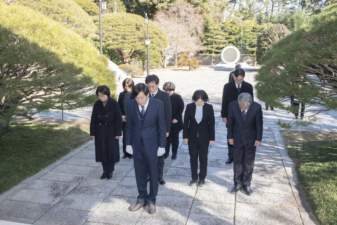 20230102_충렬사 신년 참배_8.jpg