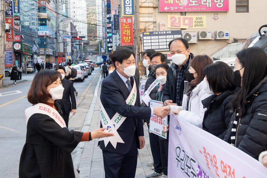 20230112_전통시장 현장방문 2일차_16.jpg