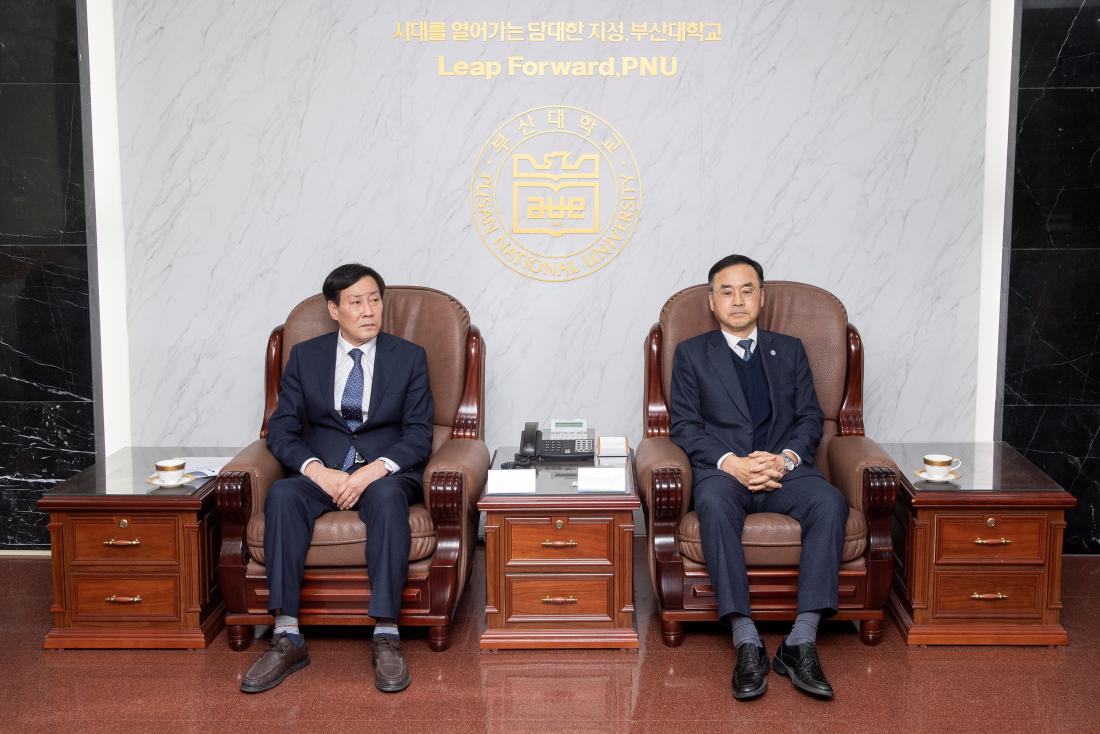 20230209_산성터널 접속도로 개설공사 업무협약식_9.jpg