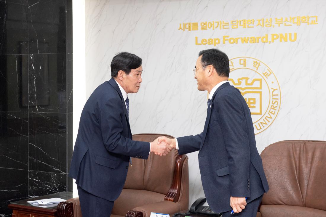 20230209_산성터널 접속도로 개설공사 업무협약식_5.jpg