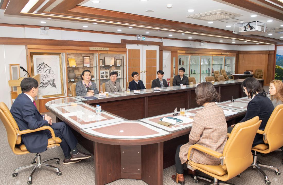 20230306_(사)동학, 이웃돕기 성품 기탁_6.jpg