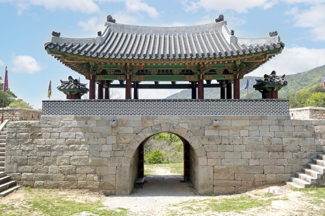 20210421_금정산성 서문_1.jpg