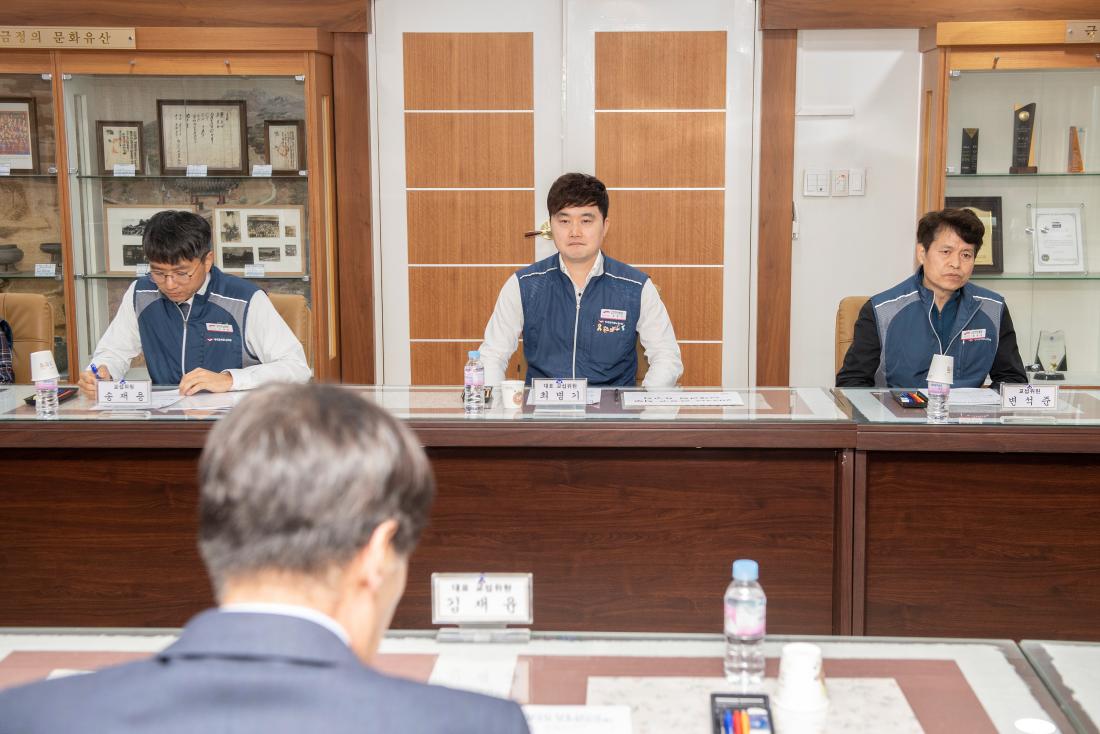 20230322_2023년 단체교섭 본교섭 상견례_6.jpg