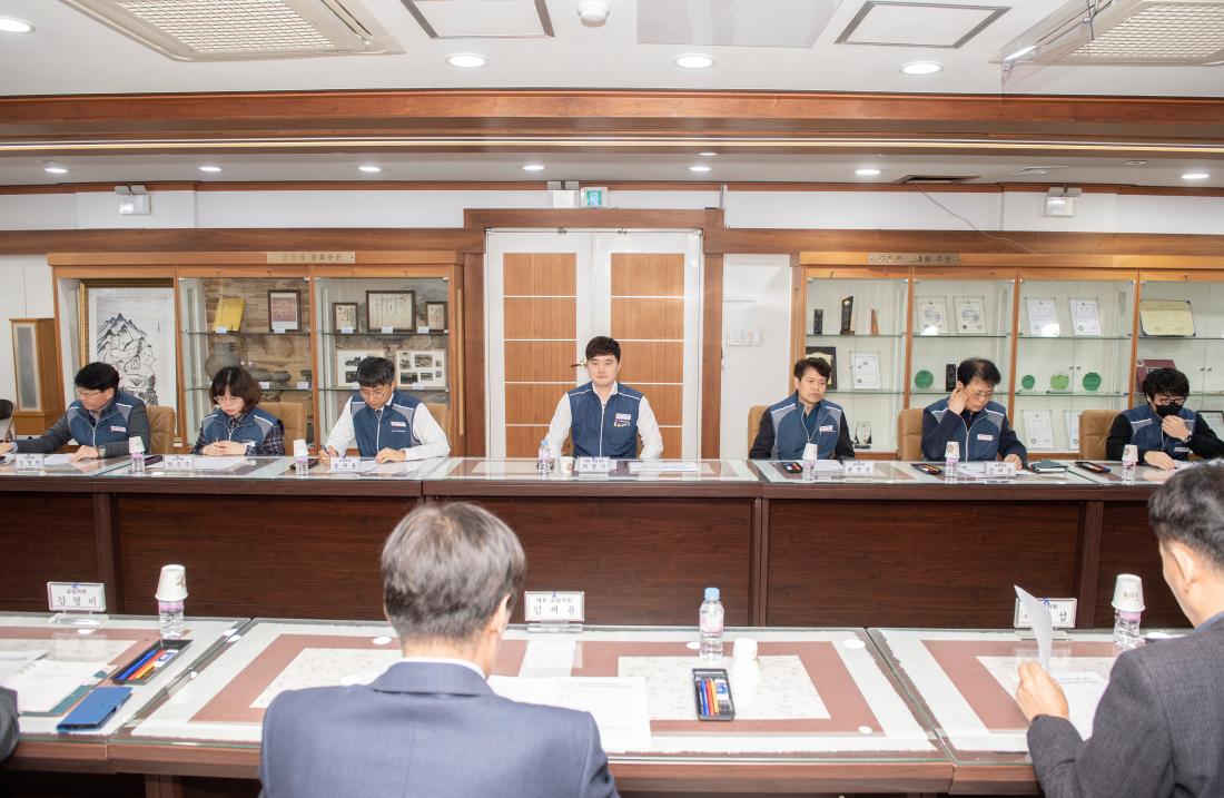20230322_2023년 단체교섭 본교섭 상견례_11.jpg