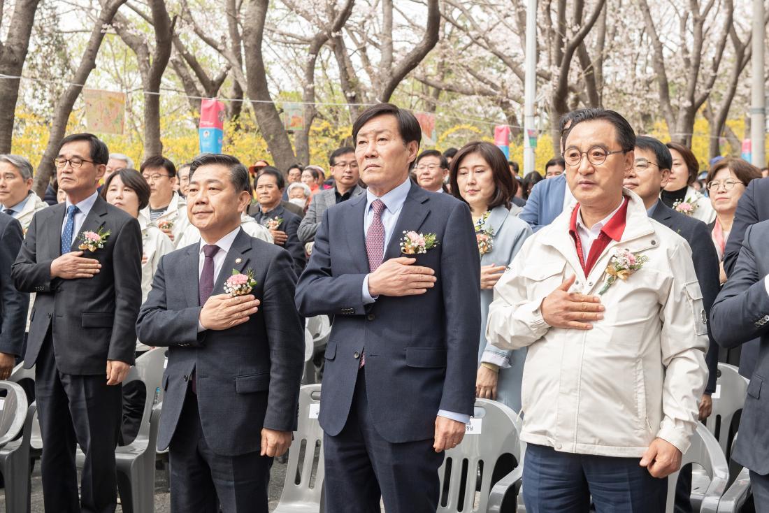 20230326_ 제7회 윤산 벚꽃 축제_31.jpg
