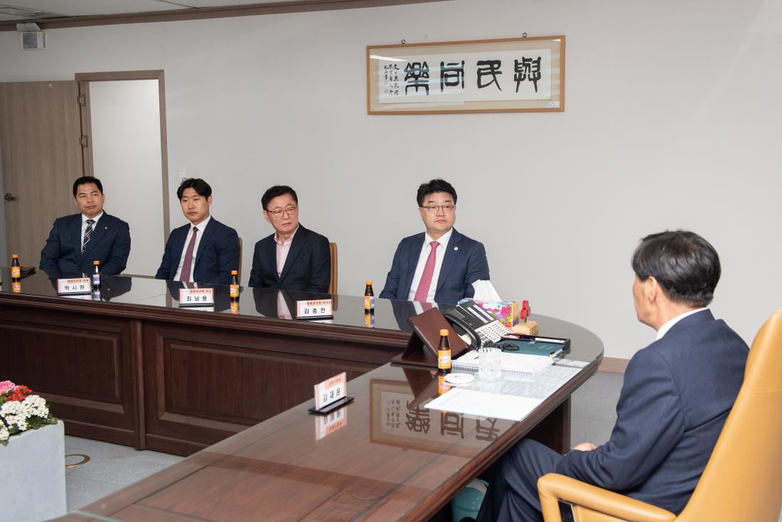 20230411_영파자선회, 이우돕기 성품 기탁_5.jpg