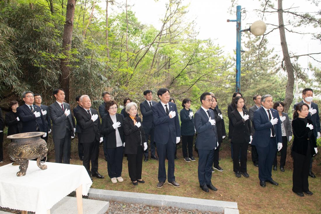 20230419_제63주년 4.19혁명 기념 '신정용 열사' 추모 행사_10.jpg