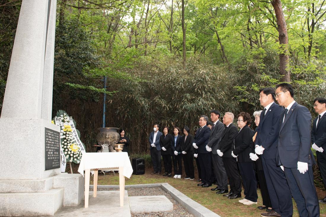20230419_제63주년 4.19혁명 기념 '신정용 열사' 추모 행사_27.jpg