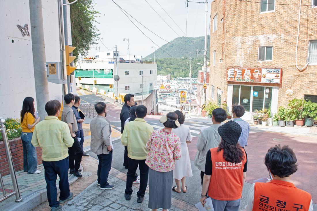 20230517_어린이보호구역 합동 현장조사_20.jpg