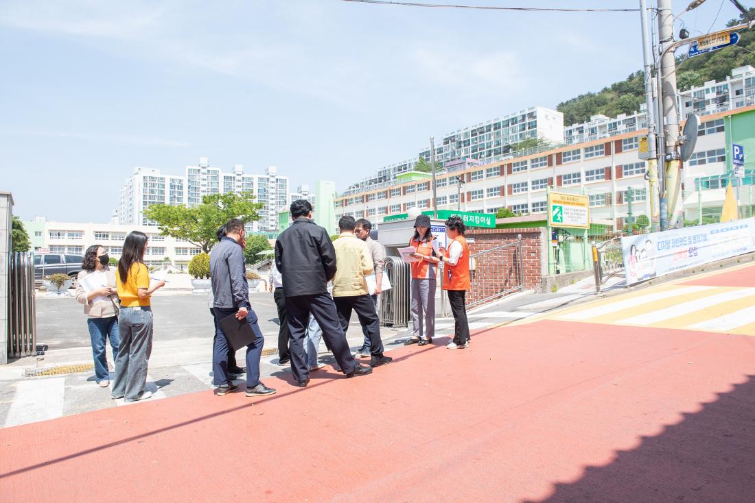 20230517_어린이보호구역 합동 현장조사_15.jpg