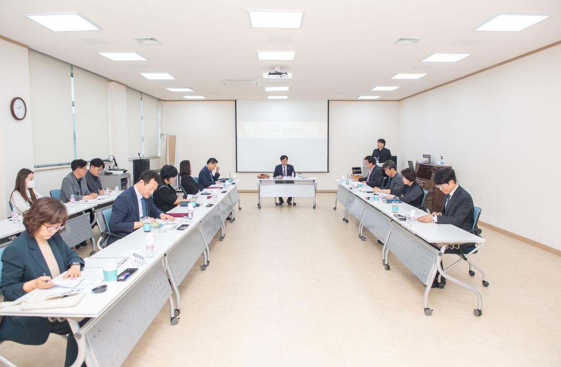 20230518_금정문화재단 제4차 이사회_14.jpg